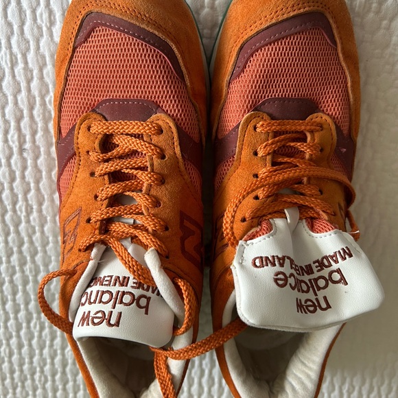 New Balance 1500 Coastal Cuisine Lobster Running Shoes. - Picture 2 of 5